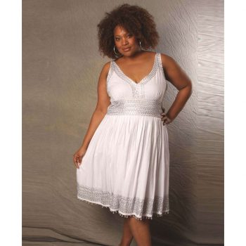 black-and-white-gowns-plus-size-always-in-vogue_1.jpg
