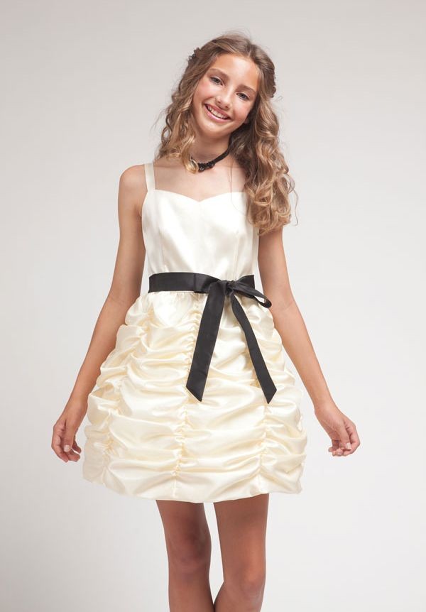 Cute Short Dresses For Girls & 20 Great Ideas