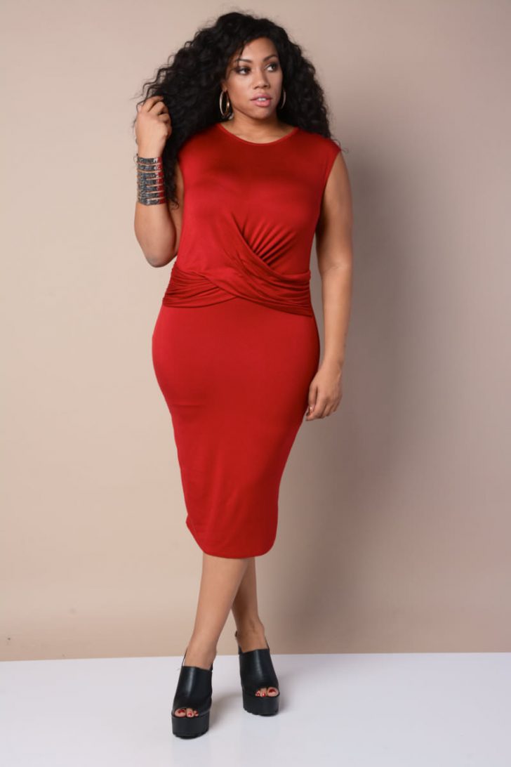 Plus Size Red Midi Dress : Fashion Week Collections