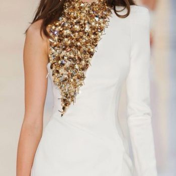 white-dress-gold-sequins-make-you-look-thinner_1.jpg