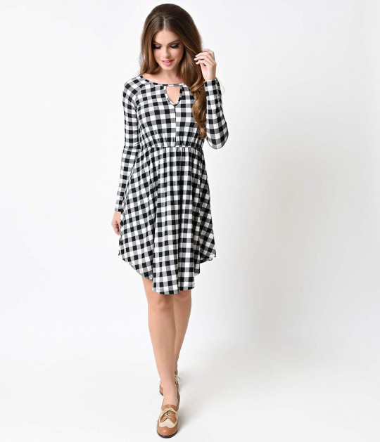 White Long Sleeve Flare Dress & Help You Stand Out