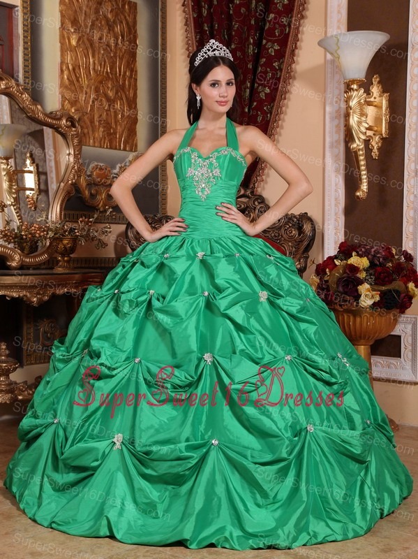Emerald Quinceanera Dresses : Help You Stand Out - Dresses Ask