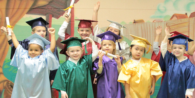preschool graduation dresses help you stand out 6 - Kindergarten Graduation Cap And Gown