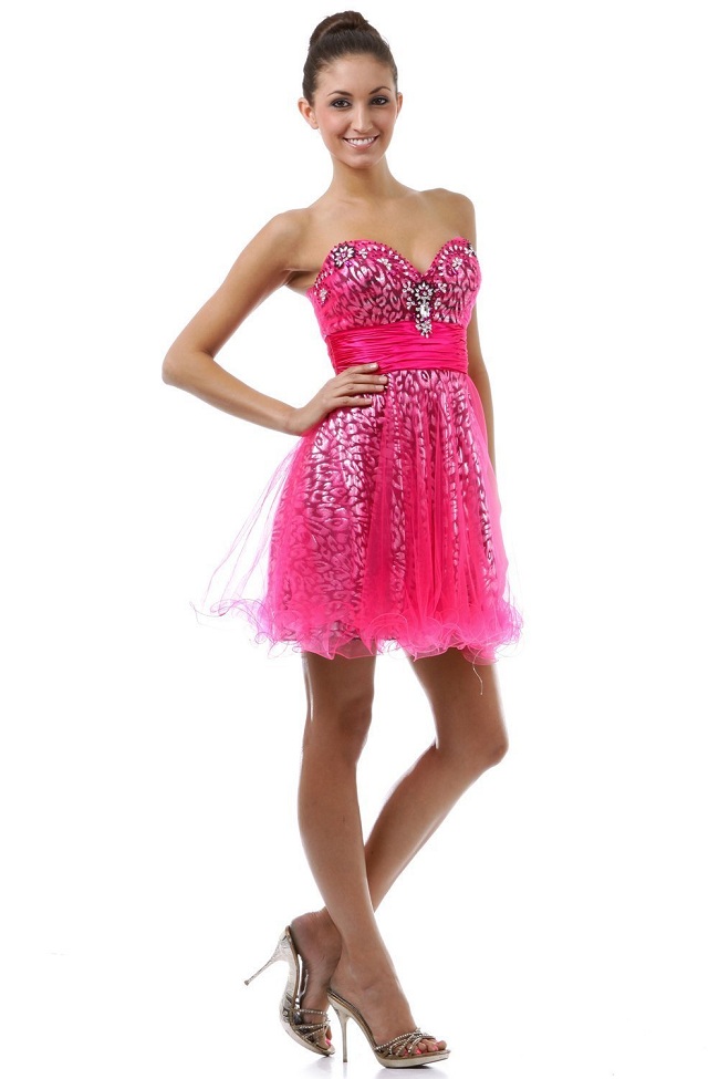Short Red Sparkly Dress & Make You Look Like A Princess